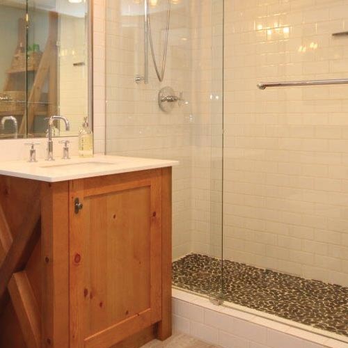 Bathroom - Robin Way