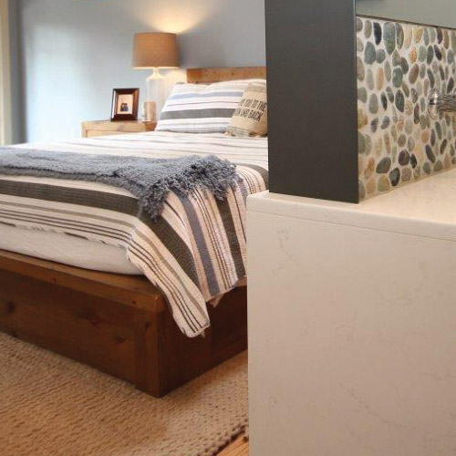 Master Bedroom - Robin Way