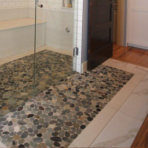 Master Bathroom - Robin Way